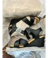 BNIB Clarks Women&#39;s Emmalae Iris Wedge Sandals, Black leather, size 6 Wi... - $61.12 CAD