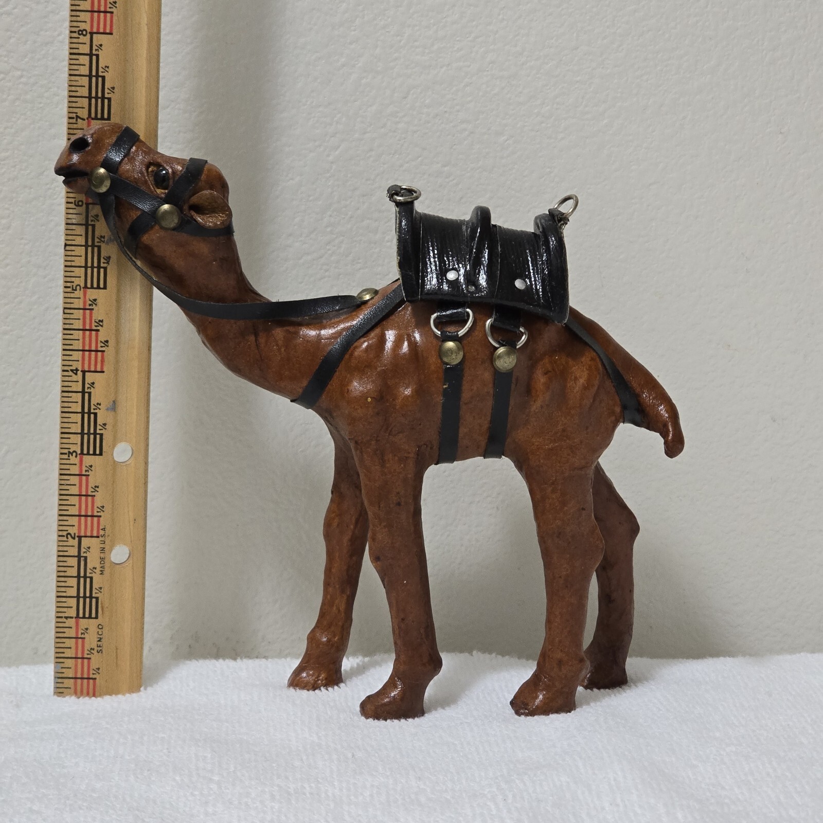 Vintage 7" Collectible Wooden Leather Wrapped Camel Figure w/ Glass Eyes Figure Item image 2