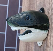 Cast Iron Nautical Marine Great White Shark Meg Fish Wall Decorative Accent - $19.99