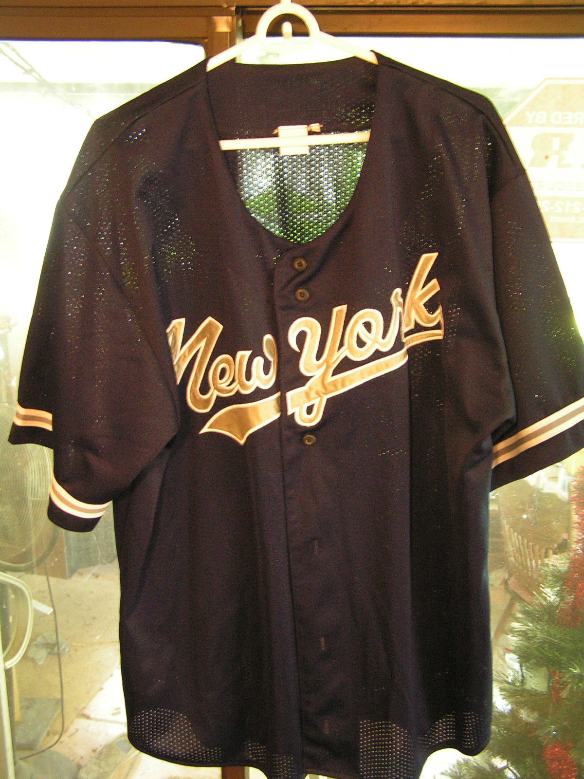 New York City NY "Baseball" Style Jersey With Buttons- Nicely Made! - £14.54 GBP