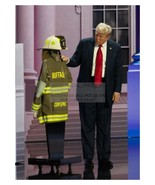 DONALD TRUMP WITH COREY COMPERATORE&#39;S UNIFORM ASSASINATION VICTIM 5X7 PHOTO - $9.49