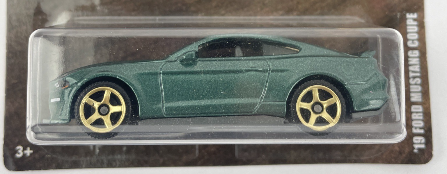 MATTEL MATCHBOX GREEN 2019 #6 19 FORD MUSTANG COUPE MUSTANG SERIES Item image 2