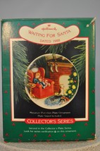 Hallmark - Waiting for Santa - 2nd in Series - Plate &amp; Stand - Classic Ornament - £9.85 GBP