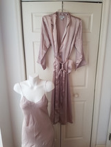 Vintage J.O. Intimates Champaign Full Length Nightgown &amp; Robe 2 Piece Set Small - £31.57 GBP