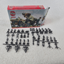Airfix RAF Personnel 1/76  40pc Toy Soldiers  A00747V Unpunched Sprues M... - €7,34 EUR