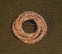 Vintage Napier brooch pin gold tone wreath circles design nugget finish - £3.98 GBP