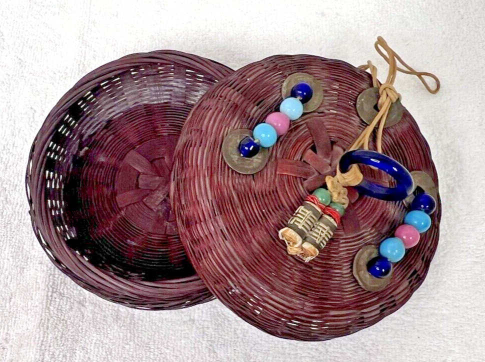 Vintage Chinese Peking Glass & Coin Sewing Basket 5 3/4 Inch Across Item image 4