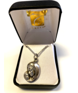 Blessed Mother with Child Pendant  20&quot; Necklace,  New - £11.60 GBP
