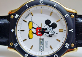 New Vintage Sports Model Seiko Mens Mickey Mouse Watch! HTF! New! Date On the Di - £1,023.15 GBP