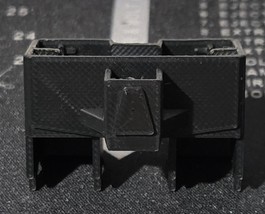 S l1600 thumb200