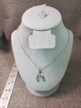 Vintage Silvertone Chain Necklace Wishbone Pendant - £10.91 GBP