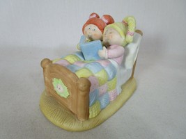 Vintage 1984 Cabbage Patch Kids Ceramic Figurine Bedtime Story Sisters R... - $19.79