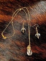 Teardrop Faceted Crystal goldtone Pendant Set - £15.95 GBP