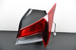 2021-2024 Hyundai Elantra SE / SEL Halogen Outer Tail Light Right Passen... - $108.90