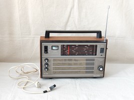 Ussr Soviet Russian Vintage Transistor Radio Receiver Selena B-215 Lw Fm Uhf - £83.42 GBP