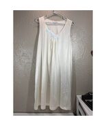 Vanity Fair Night Gown Sleep Wear Womens White Sleeveless Floral Size Large - $42.06 CAD