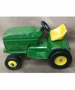 Vintage Green ERTL John Deere 1:16 Model Lawn Mower 0791 - $20.22 CAD