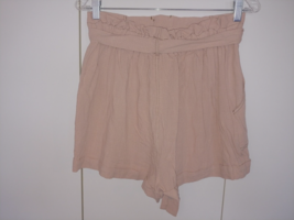 LUSH &quot;TRISTA&quot; HIG WAISTED PAPERBAG LADIES SHORTS-ROSE-L-NWT $31-VISCOSE/... - $13.09