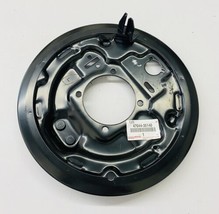 Genuine 47044-35140 For Toyota 4Runner T100 Pickup Brake Backing Plate R... - $117.01