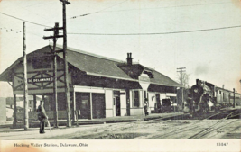 Delaware Oh~Hocking Valley Railroad STATION-TRAIN Pulls In~C U Williams Postcard - £7.74 GBP
