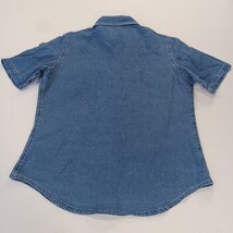 Vintage Casualaire Women's Blue Button Up Denim Shirt Top Measured Chest 40" image 14