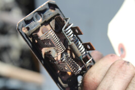 2003-2004 FORD MUSTANG V6 HEATER BLOWER MOTOR RESISTOR  K2712 image 7