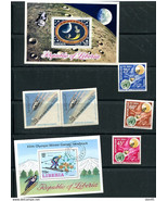 Worldwide   Accumulation 9 Souvenir Sheets+stamps Used/MNH 14092 - £7.88 GBP