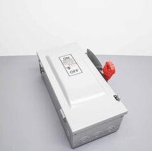 Siemens HF361 30-Amp 3 Pole 600-volt 3 Wire Fused Heavy Duty Safety Switches image 2