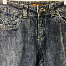 Lee One True Fit Women&#39;s Blue Jeans Size 8M Lower on the Waist Medium Wash - $24.99