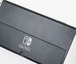 Nintendo Switch OLED HEG-001 Handheld Console 64GB - White image 6