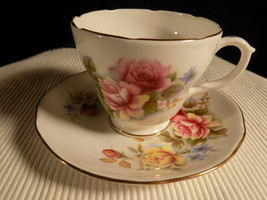 Duchess Bone China England Pink Rose Teacup And Saucer - Excellent - £15.94 GBP