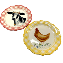 Pioneer Woman Gingham Appetizer Plates Cows Chicken 7&quot; Dessert - $22.30