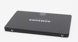 Samsung 870 EVO 4TB 2.5" SATA III Internal SSD MZ-77E4T0B/AM image 6