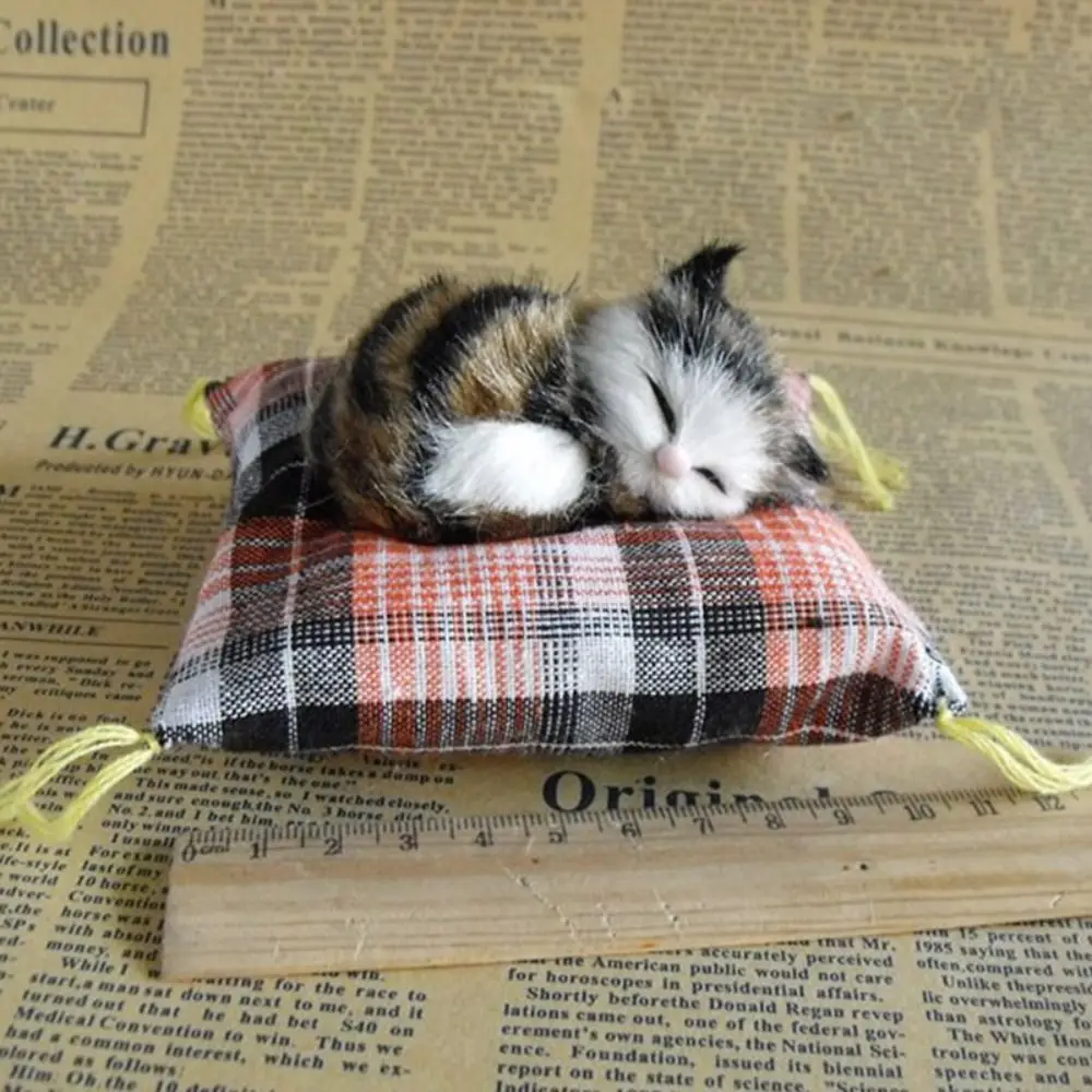 Artificial Mini Cats Ornament Cute Cloth Pad Plush Fake Cats Lying Position Cute - £10.14 GBP