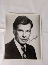 Harry Hughes Gouverneur De Maryland Autographié Photo B&amp;w 8 x 10 - $329.94 MXN