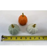 3 Littlle Ceramic Pumpkins Used - €7,65 EUR