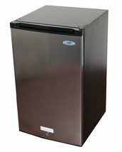 Sunpentown UF-304SS Upright Freezer with Lock – 3.0 cu.ft. Stainless Steel - $448.35 CAD