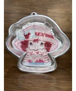 2003 Wilton STRAWBERRY SHORTCAKE Cake PAN NEW 2105-7040 Baking Doll Bake - $180.87 MXN