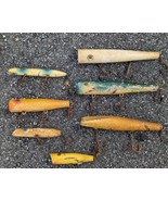 Vintage Wood Fishing Lure Assorted Lot Of 7 - £69.73 GBP