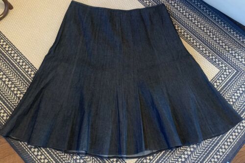 Primary image for Women’s Gold Flava Pleated Denim Skirt Size 36 Dark Wash 