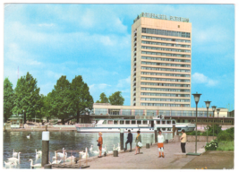 Vtg Postcard-Germany-Interhotel Potsdam-Swans, Boat, People-4x6 Chrome-GER1 - £6.72 GBP