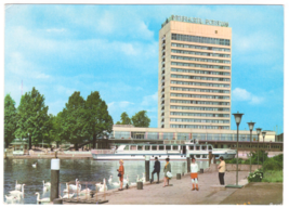 Vtg Postcard-Germany-Interhotel Potsdam-Swans, Boat, People-4x6 Chrome-GER1 - £6.81 GBP