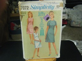 Vintage Simplicity 7072 Misses Jiffy Dress Pattern - Size 12 Bust 32 - $14.82