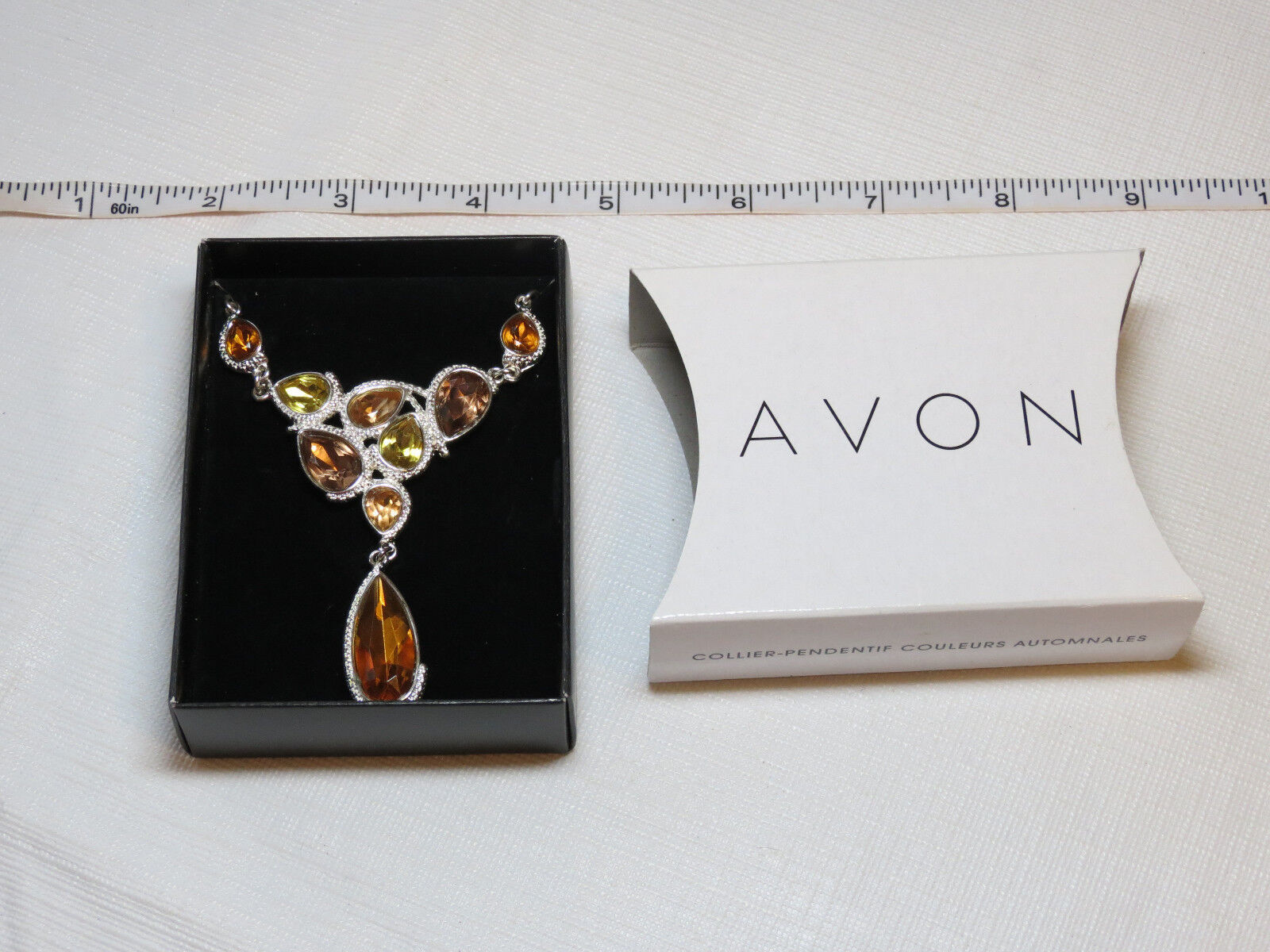 Ladies Womens Avon Autumn Colors Drop Necklace silvertone F3771111 NIP;; - $15.43