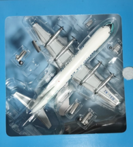 Hobby Master 1:200 Air New Zealand Airline ZK-TEB Lockheed Electra L-188... - $2,653.45 MXN
