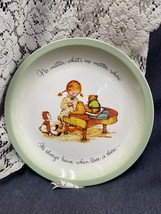 1972 American Greetings Holly Hobbie Girl At Piano Collector Plate Home Is Love - $6.80