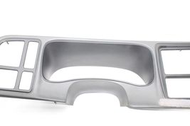 03-06 CHEVROLET SILVERADO 2500 DASH TRIM BEZEL Q0815 image 9