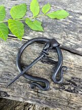Made to Order, Hand-Forged cloak pin, brooch, omega fibula - $1,133.24 MXN