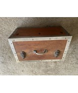 Vintage Handcrafted Legno Attrezzatura Attrezzo Scatola 16 x 9 x 8 - $242.96 CAD