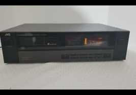 JVC XL-M303 6 Disc CD Player No Remote - €84,75 EUR